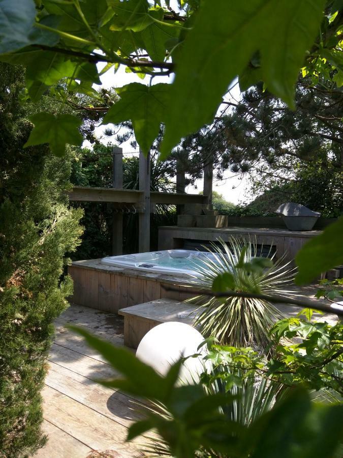 Hote Antique Hotel Brignogan-Plages Luaran gambar